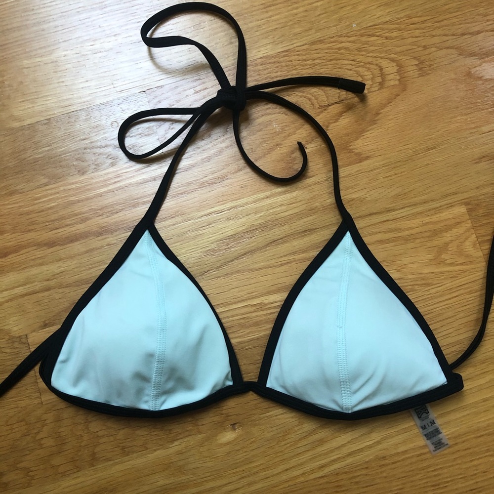 Victoria’s Secret Bikini Top
